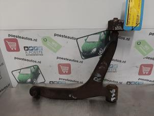 Used Front wishbone, right Citroen Xsara Picasso (CH) 1.8 16V Price € 20,00 Margin scheme offered by Autodemontagebedrijf R. Poeste B.V.