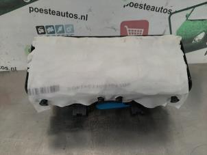 Usagé Airbag droite (tableau de bord) Ford Ka II 1.2 Prix € 125,00 Règlement à la marge proposé par Autodemontagebedrijf R. Poeste B.V.