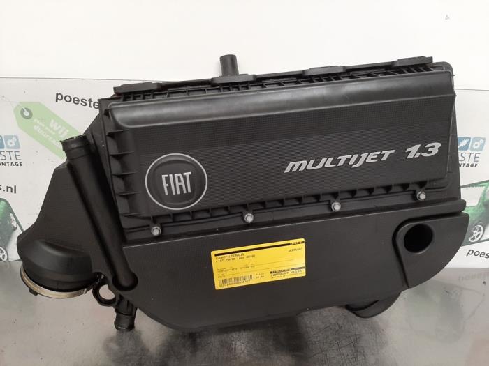 Begagnade Luftfilterhus Fiat Punto Pris € 30,00 Marginaltabell erbjuds av Autodemontagebedrijf R. Poeste B.V.
