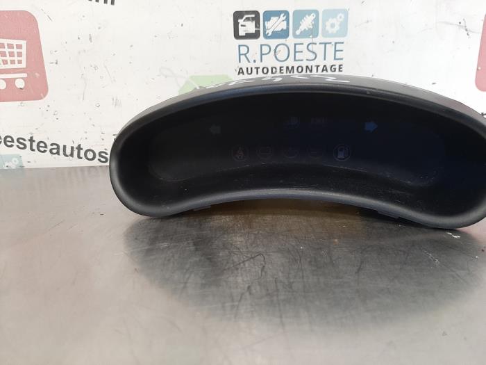 Begagnade Innerdisplay Chevrolet Matiz 0.8 S,SE Pris € 20,00 Marginaltabell erbjuds av Autodemontagebedrijf R. Poeste B.V.