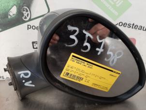 Gebrauchte Außenspiegel rechts Fiat Punto Preis € 20,00 Margenregelung angeboten von Autodemontagebedrijf R. Poeste B.V.