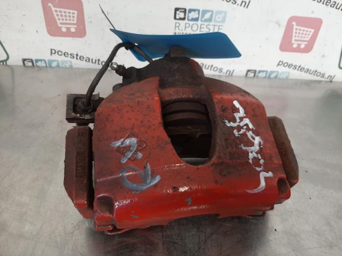 Gebrauchte Bremszange rechts vorne Renault Laguna II (BG) 1.8 16V Preis € 25,00 Margenregelung angeboten von Autodemontagebedrijf R. Poeste B.V.