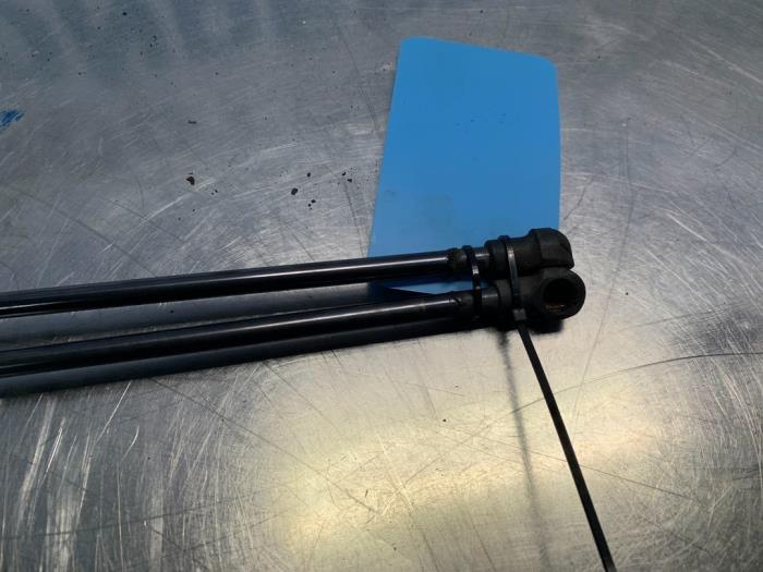 Set of tailgate gas struts Seat Leon 1.6 1P0827550A