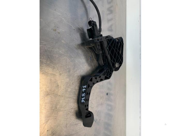 Clutch pedal
