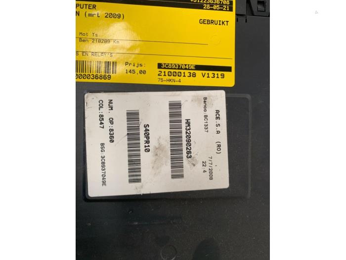 Używane Komputer pokladowy Seat Leon (1P1) 1.6 Cena € 145,00 Procedura marży oferowane przez Autodemontagebedrijf R. Poeste B.V.