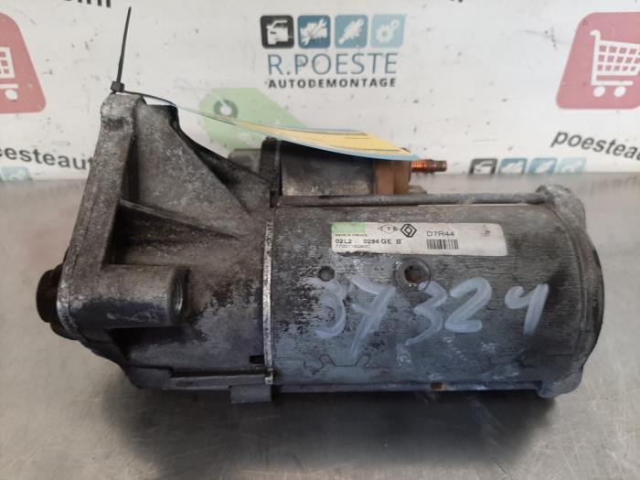 Gebrauchte Anlasser Opel Movano (4A1; 4A2; 4B2; 4B3; 4C2; 4C3) 1.9 DTI Preis € 20,00 Margenregelung angeboten von Autodemontagebedrijf R. Poeste B.V.