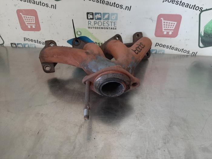 Gebrauchte Abgaskrümmer Renault Twingo II (CN) 1.2 Preis € 30,00 Margenregelung angeboten von Autodemontagebedrijf R. Poeste B.V.