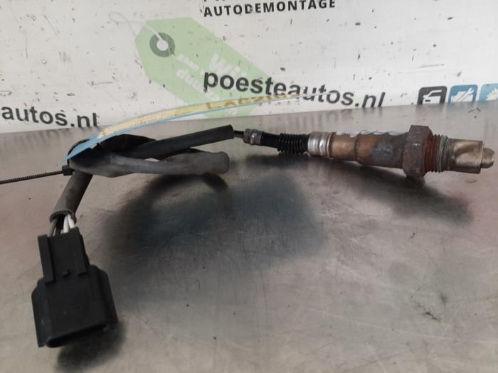 Gebrauchte Lambdasonde Renault Twingo II (CN) 1.2 Preis € 20,00 Margenregelung angeboten von Autodemontagebedrijf R. Poeste B.V.