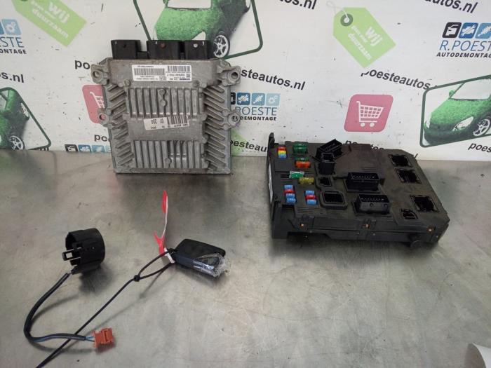 Kit calculateur ECU et verrouillage