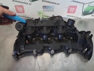 Used Rocker cover Landrover Discovery III (LAA/TAA) 2.7 TD V6 Price € 50,00 Margin scheme offered by Autodemontagebedrijf R. Poeste B.V.