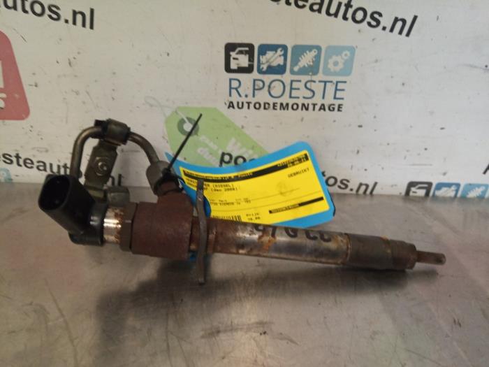 Usagé Injecteurs Jaguar XF (CC9) 2.7 D V6 24V Prix € 75,00 Règlement à la marge proposé par Autodemontagebedrijf R. Poeste B.V.