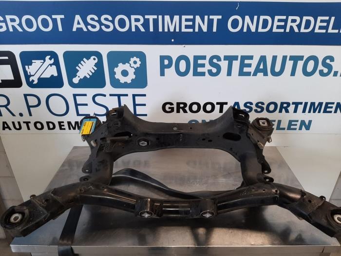 Used Subframe BMW 1 serie (F20) 116d 1.5 12V TwinPower Price € 150,00 Margin scheme offered by Autodemontagebedrijf R. Poeste B.V.