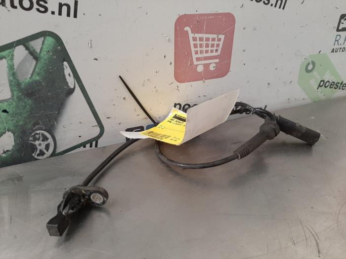 Begagnade ABS-sensor BMW 1 serie (F20) 116d 1.5 12V TwinPower Pris € 30,00 Marginaltabell erbjuds av Autodemontagebedrijf R. Poeste B.V.
