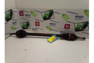 Used Front drive shaft, right Peugeot 207/207+ (WA/WC/WM) 1.4 16V Price € 30,00 Margin scheme offered by Autodemontagebedrijf R. Poeste B.V.