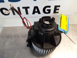 Used Heating and ventilation fan motor Opel Astra H (L48) 1.9 CDTi 100 Price € 20,00 Margin scheme offered by Autodemontagebedrijf R. Poeste B.V.