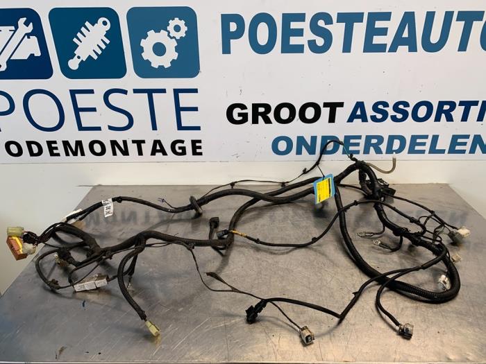 Begagnade Kablage Chevrolet Spark 1.0 16V Pris € 125,00 Marginaltabell erbjuds av Autodemontagebedrijf R. Poeste B.V.
