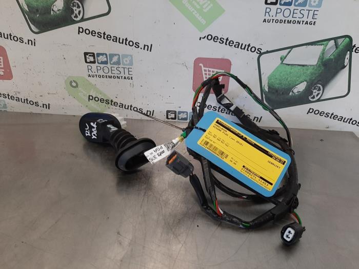 Begagnade Kablage Nissan Pixo (D31S) 1.0 12V Pris € 30,00 Marginaltabell erbjuds av Autodemontagebedrijf R. Poeste B.V.