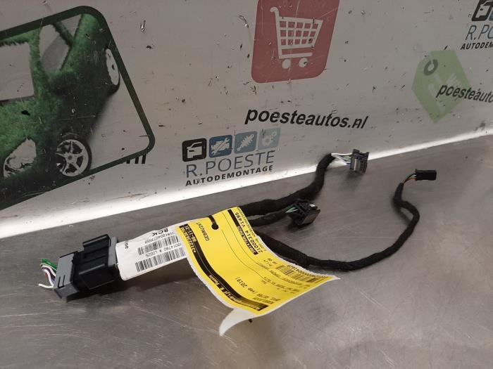 Begagnade Kablage Opel Astra K 1.6 SIDI Eco Turbo 16V Pris € 30,00 Marginaltabell erbjuds av Autodemontagebedrijf R. Poeste B.V.