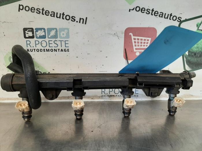 Usagé Système d'injection Volkswagen Golf V (1K1) 1.4 16V Prix € 30,00 Règlement à la marge proposé par Autodemontagebedrijf R. Poeste B.V.