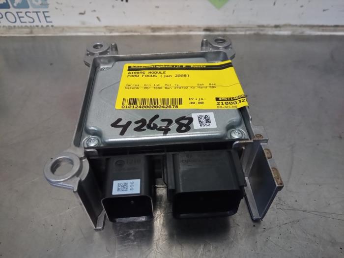 Airbag Module from a Ford Focus 2 1.6 16V 2006