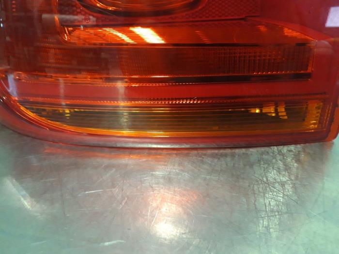 Taillight, left from a Volkswagen Tiguan (5N1/2) 1.4 TSI 16V 2015