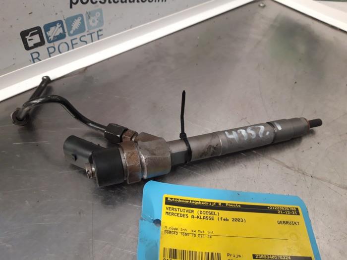Usagé Injecteurs Mercedes A (W168) 1.7 A-170 CDI 16V Prix € 75,00 Règlement à la marge proposé par Autodemontagebedrijf R. Poeste B.V.