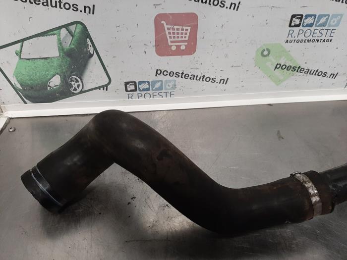 Gebrauchte AGR Rohr Fiat Fiorino (225) 1.3 JTD 16V Multijet Preis € 30,00 Margenregelung angeboten von Autodemontagebedrijf R. Poeste B.V.