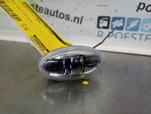 Used Indicator lens, front left Citroen C1 1.0 12V VVT-i Price € 10,00 Margin scheme offered by Autodemontagebedrijf R. Poeste B.V.