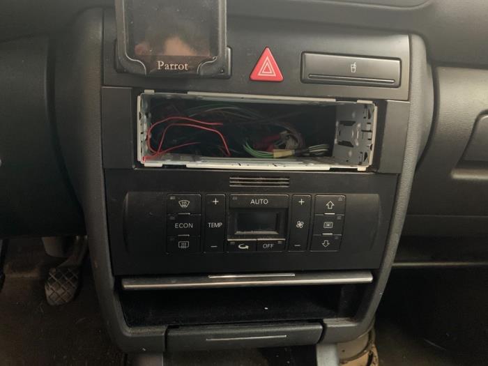 Heater control panel Audi A3 1.6 8L0820043H