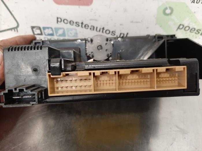 Heater control panel Audi A3 1.6 8L0820043H