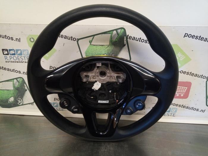 Begagnade Ratt Smart Forfour (453) 1.0 12V Pris € 72,00 Marginaltabell erbjuds av Autodemontagebedrijf R. Poeste B.V.