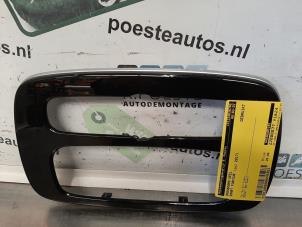 Gebrauchte Armaturenbrett Teil Smart Forfour (453) 1.0 12V Preis € 20,00 Margenregelung angeboten von Autodemontagebedrijf R. Poeste B.V.