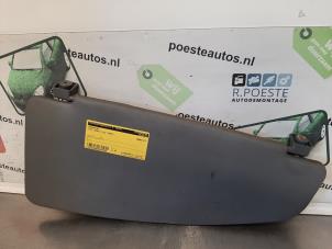 Używane Oslona przeciwsloneczna Fiat Doblo (223A/119) 1.9 JTD Cena € 20,00 Procedura marży oferowane przez Autodemontagebedrijf R. Poeste B.V.