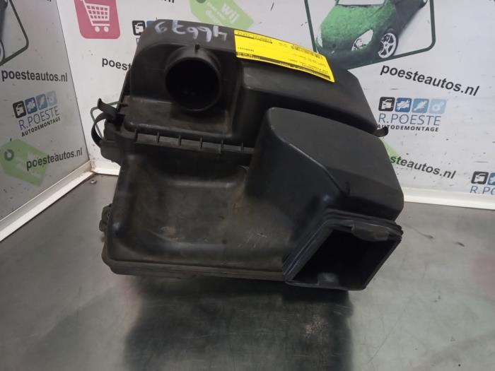 Gebrauchte Luftfiltergehäuse Kia Picanto (BA) 1.0 12V Preis € 20,00 Margenregelung angeboten von Autodemontagebedrijf R. Poeste B.V.