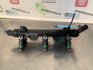 Used Fuel injector nozzle Volkswagen Polo IV (9N1/2/3) 1.2 12V Price € 30,00 Margin scheme offered by Autodemontagebedrijf R. Poeste B.V.