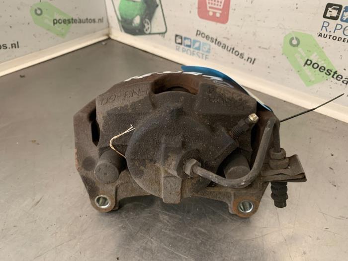 Gebrauchte Bremszange rechts vorne Renault Espace (JK) 3.5 V6 24V Grand Espace Preis € 40,00 Margenregelung angeboten von Autodemontagebedrijf R. Poeste B.V.