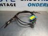 Parking brake cable from a Toyota Yaris II (P9) 1.33 16V Dual VVT-I 2011