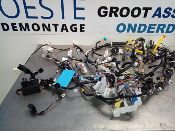 toyota-yaris-faisceaux-de-c-bles-stock-proxyparts-fr