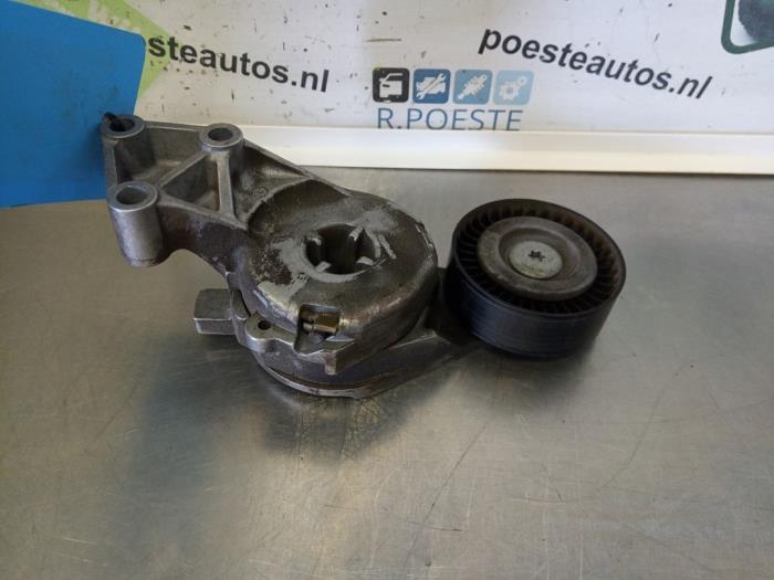 Usados Rodillo tensor correa múltiple Seat Altea (5P1) 1.6 Precio € 20,00 Norma de margen ofrecido por Autodemontagebedrijf R. Poeste B.V.