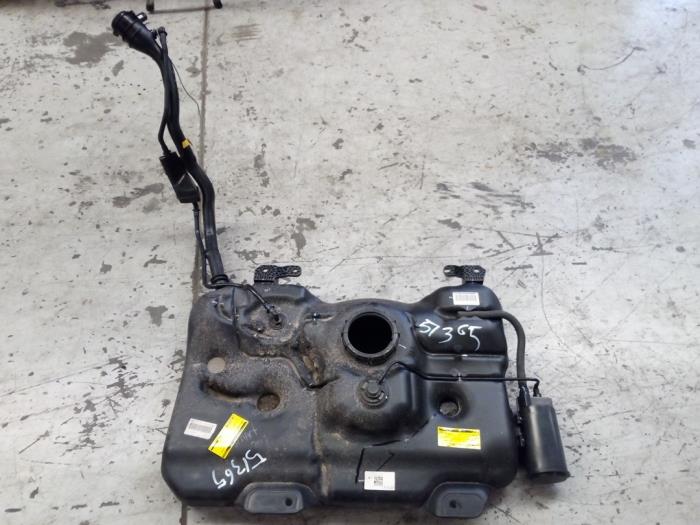 Begagnade Tank Smart Forfour (453) 1.0 12V Pris € 130,00 Marginaltabell erbjuds av Autodemontagebedrijf R. Poeste B.V.