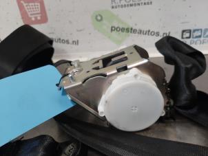 Usagé Ceinture arrière droit Citroen C3 (SC) 1.6 HDi 92 Prix € 35,00 Règlement à la marge proposé par Autodemontagebedrijf R. Poeste B.V.