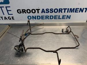 Usagé Mécanique de suspension roue de secours Opel Zafira (F75) 1.8 16V Prix € 30,00 Règlement à la marge proposé par Autodemontagebedrijf R. Poeste B.V.