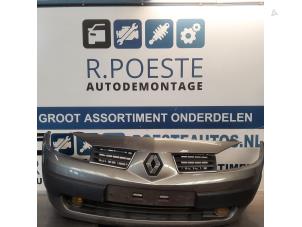Used Front bumper Renault Megane II Grandtour (KM) 2.0 16V Price € 50,00 Margin scheme offered by Autodemontagebedrijf R. Poeste B.V.