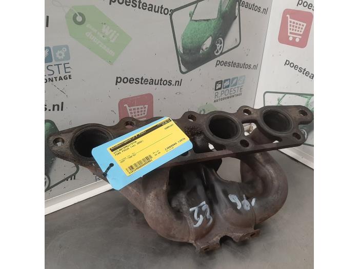 Usados Colector de escape Ford Focus 1 2.0 16V Precio € 50,00 Norma de margen ofrecido por Autodemontagebedrijf R. Poeste B.V.