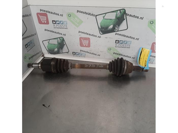 Front drive shaft, left from a Ford Fiesta 5 (JD/JH) 1.3 2006