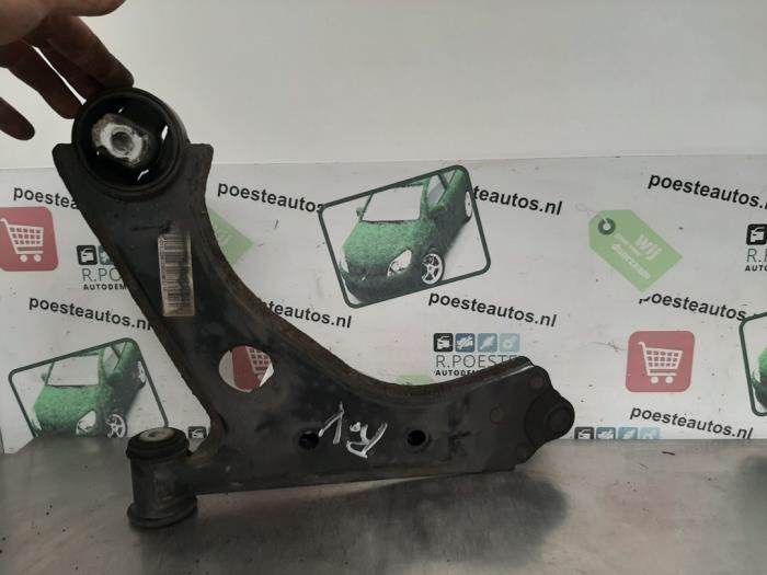 Front wishbone, right from a Fiat Punto 2010
