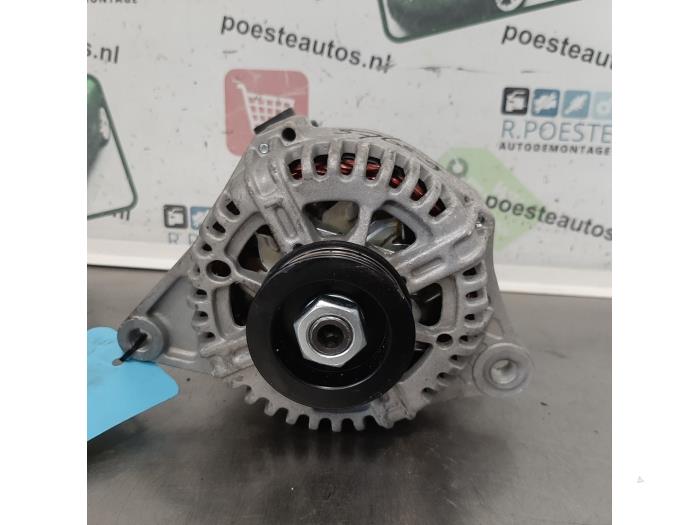 Begagnade Dynamo Nissan Micra (K12) 1.2 16V Pris € 30,00 Marginaltabell erbjuds av Autodemontagebedrijf R. Poeste B.V.