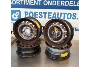Used Set of wheels Fiat Seicento (187) 1.1 SPI Hobby,Young Price € 60,00 Margin scheme offered by Autodemontagebedrijf R. Poeste