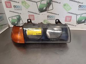 Used Headlight, right BMW 3 serie Compact (E36/5) 318Ti 1.8 16V Price € 20,00 Margin scheme offered by Autodemontagebedrijf R. Poeste B.V.