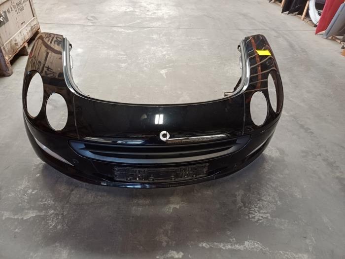 Front bumper from a Smart Forfour (454) 1.1 12V 2005